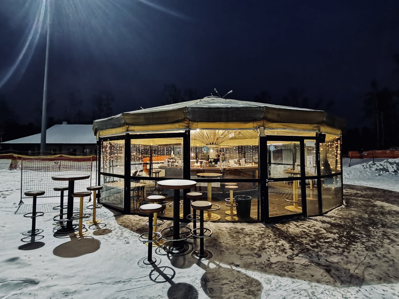 Горнолыжный курорт Лисья Гора горные лыжи сноуборд тюбинг мероприятия банкеты еда питание фуд корт ресторан