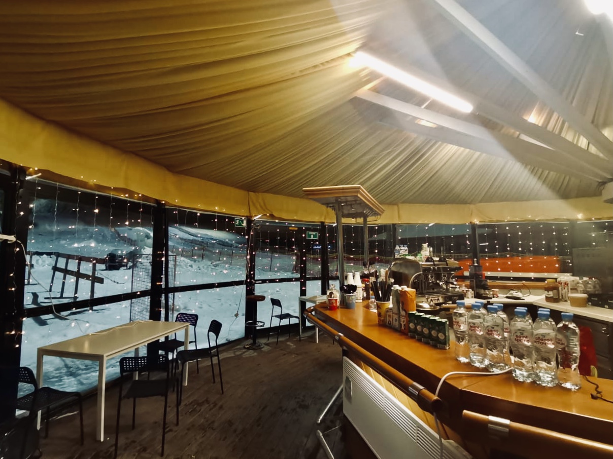 Горнолыжный курорт Лисья Гора горные лыжи сноуборд тюбинг мероприятия банкеты еда питание фуд корт ресторан
